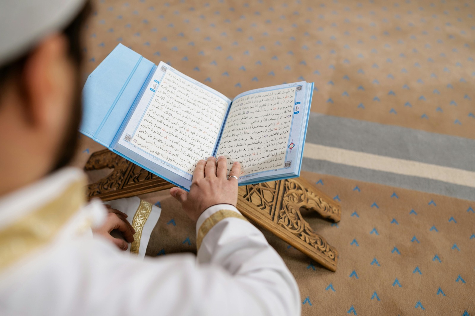 Keutamaan Membaca Surah Al-Kahfi